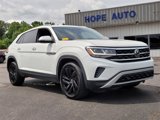 Used 2021 Volkswagen Atlas Cross Sport SE image 2