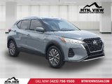 Used 2021 Nissan Kicks SV image 2