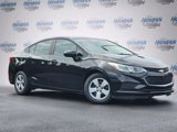 Used 2018 Chevrolet Cruze LS image 2