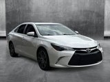 Used 2016 Toyota Camry SE image 3