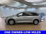 Used 2017 Chrysler Pacifica Touring-L image 4