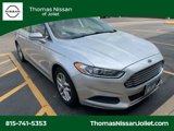 Used 2016 Ford Fusion SE image 2