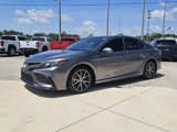 Used 2021 Toyota Camry SE image 3
