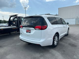 Used 2017 Chrysler Pacifica Touring-L image 5