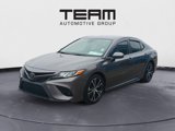 Used 2020 Toyota Camry SE image 3