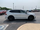 Used 2023 Volkswagen Tiguan SE R-Line image 4