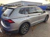 Used 2020 Volkswagen Tiguan SE image 3