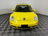 Used 2008 Volkswagen Beetle S image 2