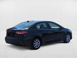 Used 2022 Toyota Corolla LE image 5