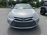Used 2017 Toyota Camry LE image 3