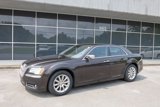 Used 2012 Chrysler 300 Limited w/ Luxury Group image 4