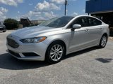Used 2017 Ford Fusion SE image 3