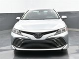 Used 2018 Toyota Camry LE image 5