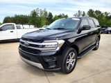 Used 2022 Ford Expedition XLT image 2