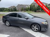 Used 2014 Toyota Camry SE image 2