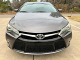 Used 2017 Toyota Camry SE image 3