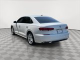 Used 2020 Volkswagen Passat 2.0T SE image 5