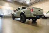 Used 2022 Toyota Tacoma TRD Off-Road image 4