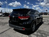 Used 2018 Toyota Highlander XLE image 5