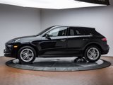 Certified 2025 Porsche Macan image 2