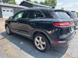 Used 2017 Lincoln MKC Premiere image 2
