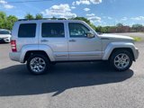 Used 2012 Jeep Liberty Sport image 3