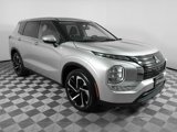 Used 2022 Mitsubishi Outlander ES image 3
