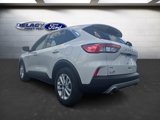 Used 2020 Ford Escape SE image 3
