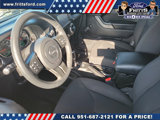 Used 2016 Jeep Wrangler Unlimited Sport w/ Connectivity Group image 4