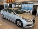 Used 2017 Hyundai Sonata SE image 2