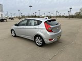 Used 2014 Hyundai Accent SE image 5