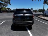 Used 2018 Ford Explorer XLT image 3