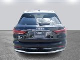 Used 2022 Audi Q3 2.0T Premium w/ Convenience Package image 5