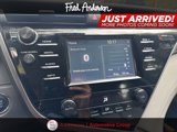 Used 2018 Toyota Camry SE image 4