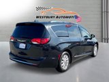 Used 2019 Chrysler Pacifica Touring-L image 5