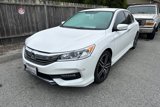 Used 2017 Honda Accord Sport image 2
