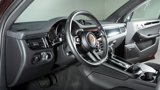 Certified 2024 Porsche Macan image 3