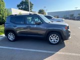 Used 2016 Jeep Renegade Latitude image 4