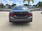 Used 2022 Toyota Camry LE image 5