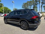 Used 2021 Volkswagen Tiguan SE image 4