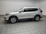 Used 2019 Nissan Rogue SV image 2