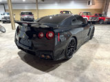 Used 2024 Nissan GT-R Premium w/ Premium Interior Package image 5
