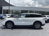 Used 2022 Lincoln Corsair AWD w/ Equipment Group 101A image 2