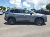 Used 2023 Nissan Rogue S image 4