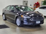 Used 2020 Ford Fusion SE image 3