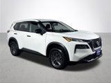 Used 2021 Nissan Rogue S image 4