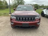 Used 2018 Jeep Grand Cherokee Laredo image 2