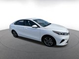 Used 2024 Kia Forte LXS image 2