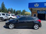 Used 2013 Ford Focus SE w/ SE Winter Pkg image 2