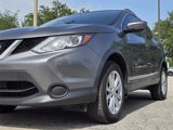 Used 2017 Nissan Rogue Sport SV image 2